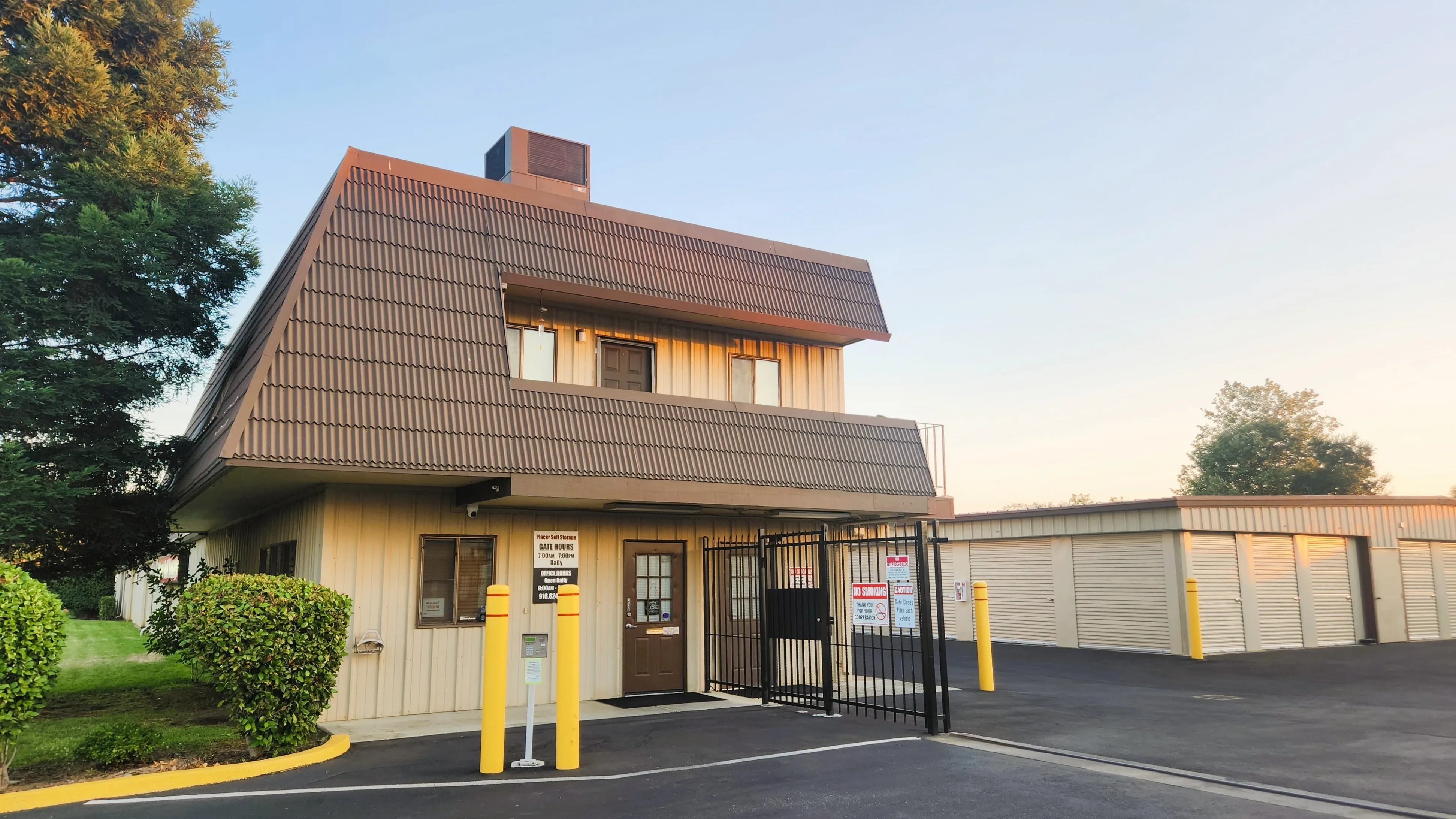 Placer Self Storage thumbnail 2
