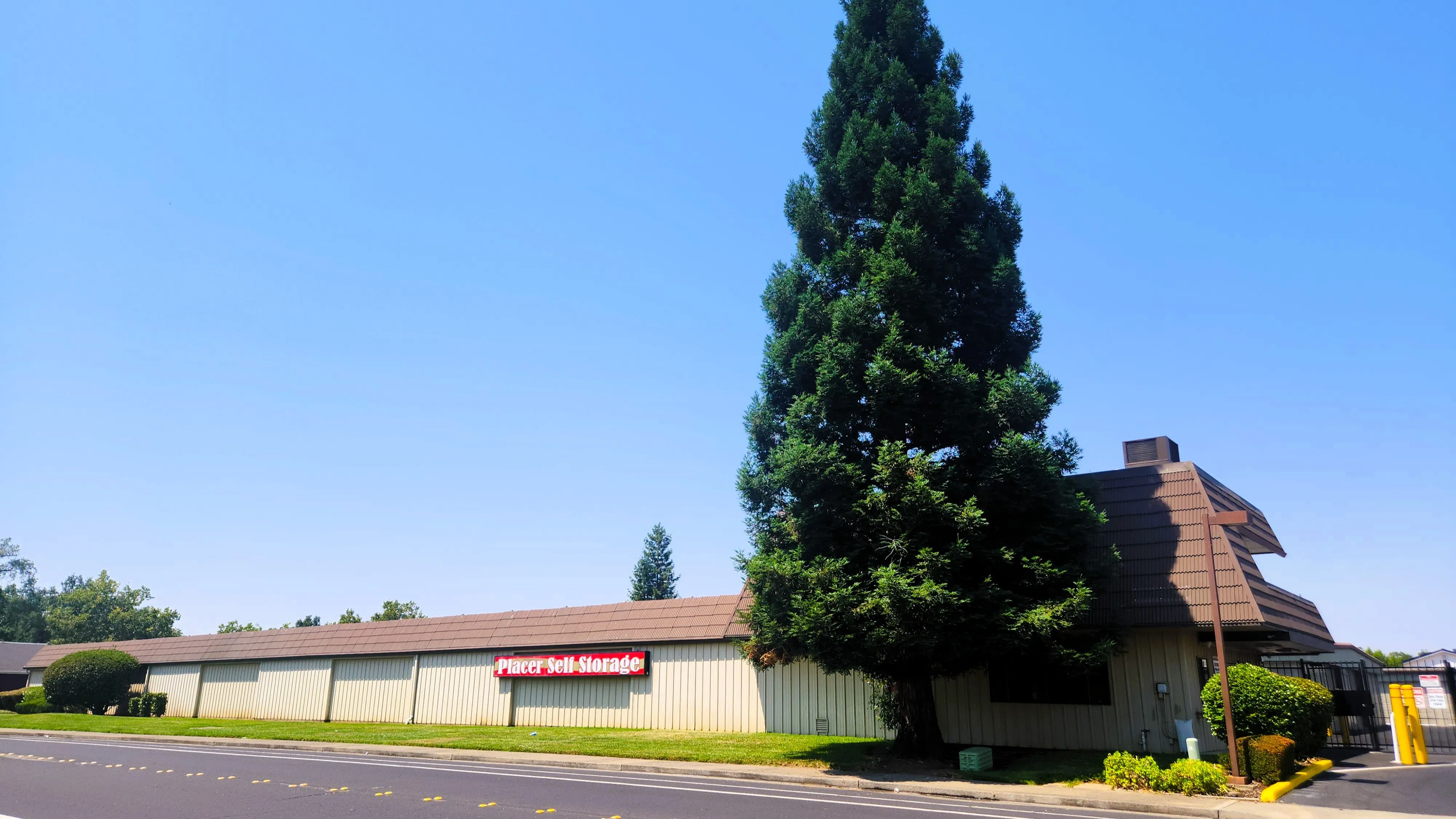 Placer Self Storage thumbnail 6