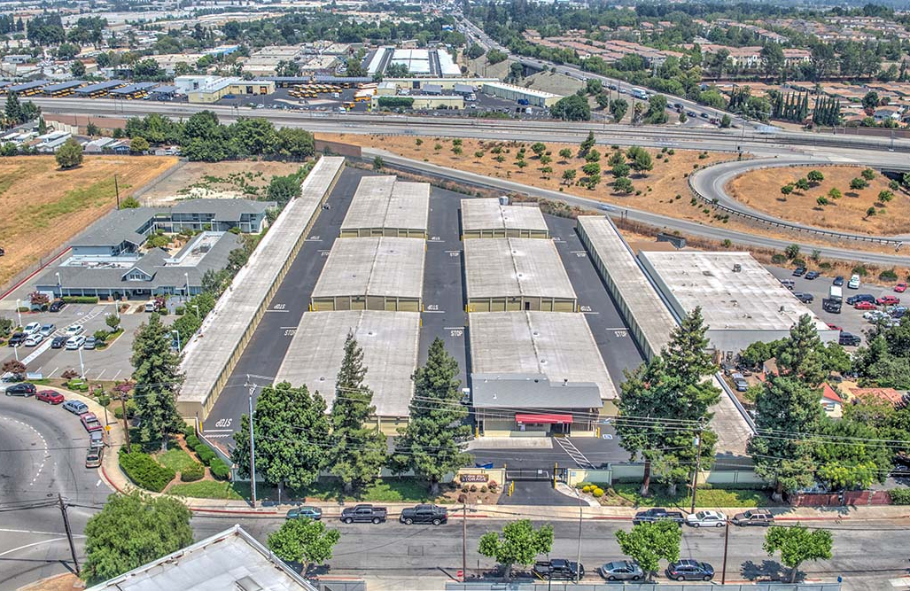 Willow Glen Storage thumbnail 2