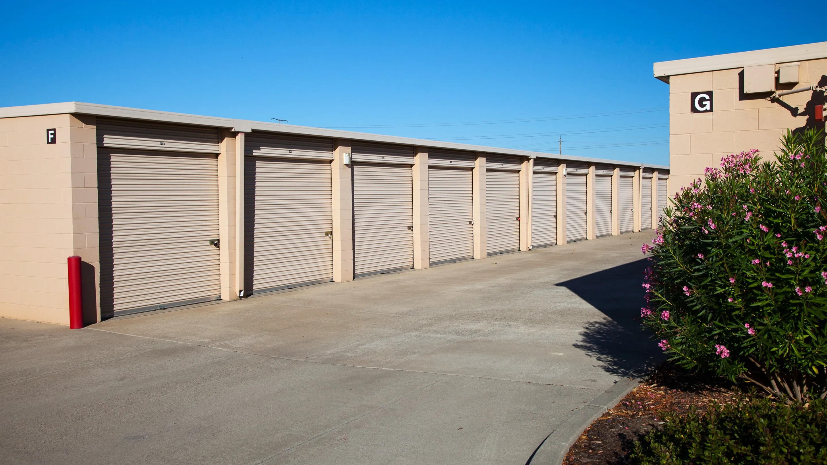 Laguna Self Storage thumbnail 7